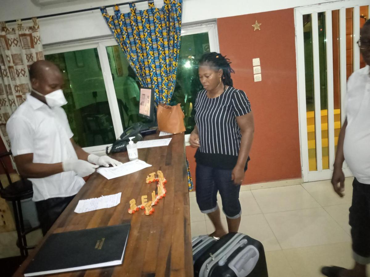 Senateur Hotel Agontinkon Cotonou Exterior foto